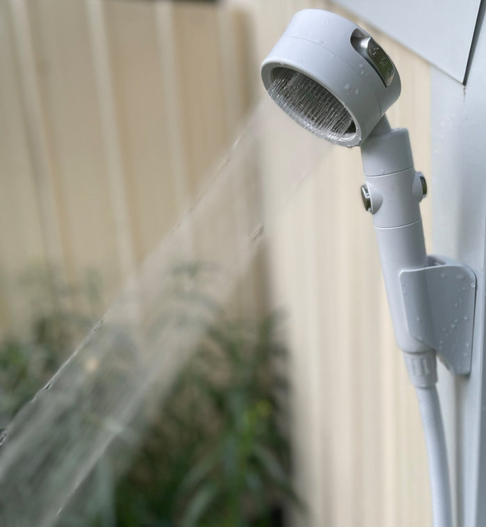 Ecco Spray Shower Set with Magnetic Mount