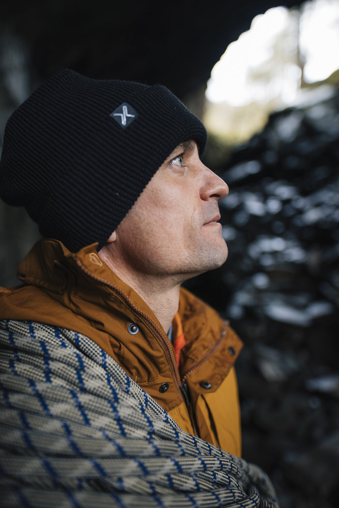 Extremities Contour Waterproof Beanie - One Size Black