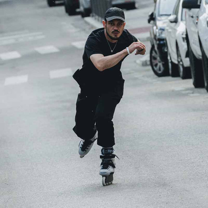 Flying Eagle Shrike Pro Black Cloud Skates - Inlinex