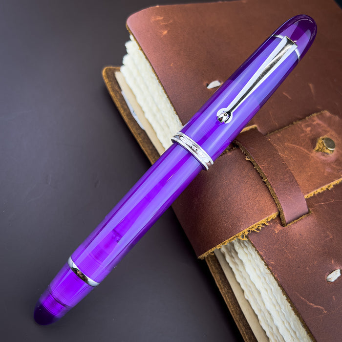 Penlux Masterpiece Grande Fountain Pen - Aurora Australis