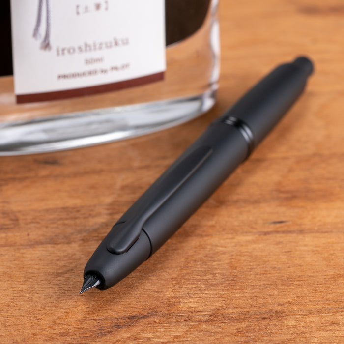 Pilot Vanishing Point Fountain Pen - Matte Black | Atlas Stationers.