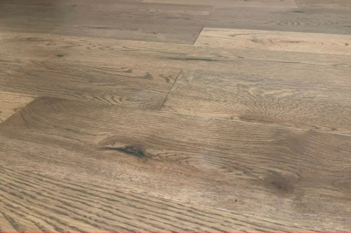 Reclaimed Engineered Heartland Oak Factory Finish