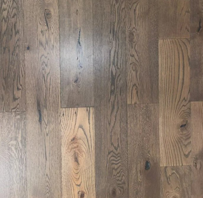 Reclaimed Engineered Heartland Oak Factory Finish