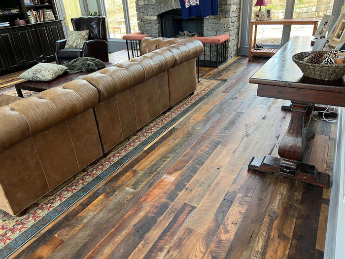 Reclaimed Heartland Hardwood Blend - Distressed