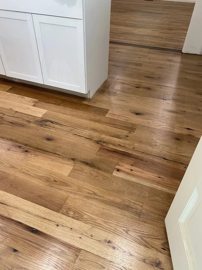 Reclaimed Kentucky Derby Oak - Clean Face