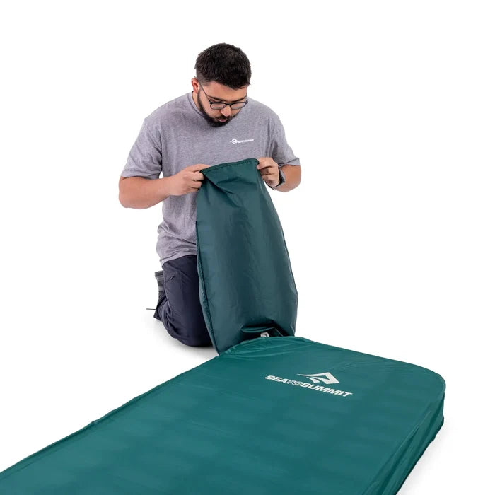 Sea To Summit Comfort Deluxe Self-Inflating Sleeping Mat - Large Rectangular Wide Rain Forest