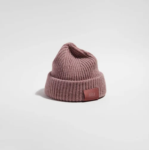 VÅGA Midweight Ribbed Beanie - Dusky Rose